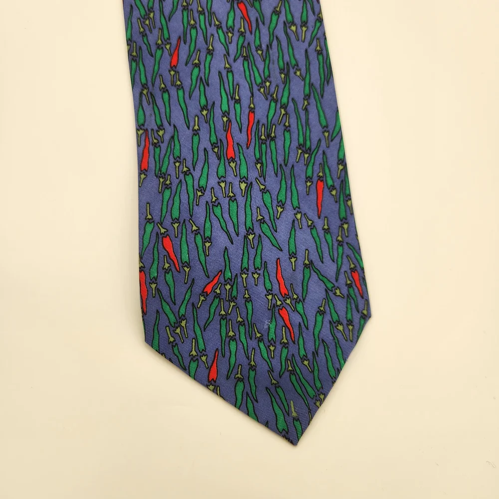 Mens Silk‎ Tie Museum of Fine Arts Boston Red Green Chili Peppers 100% Silk